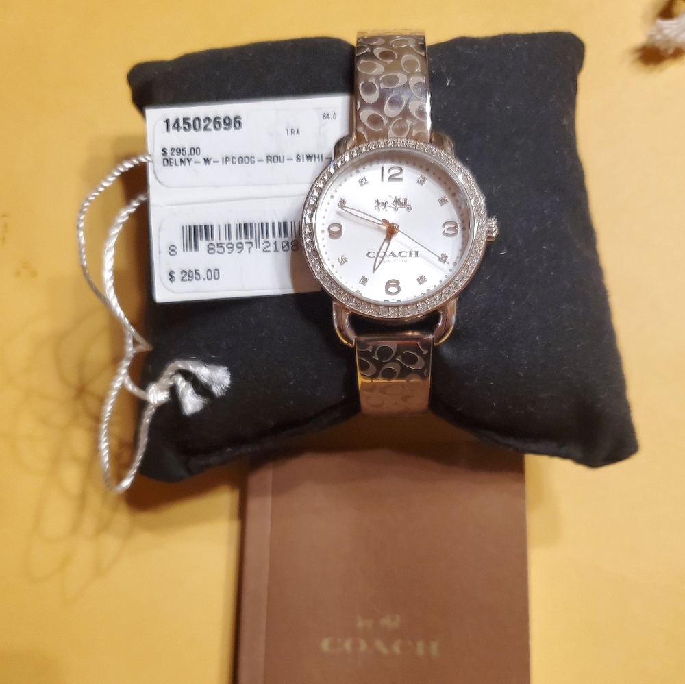 Coach watch